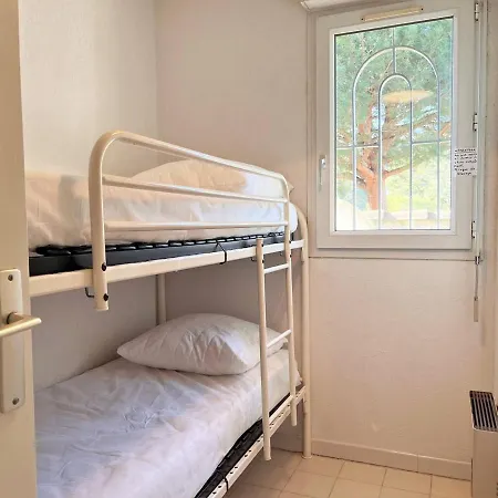 Le Lavandou, 3 Pieces, 5 Personnes - Fr-1-251-448 Apartment *