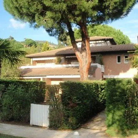 Le Lavandou, 3 Pieces, 5 Personnes - Fr-1-251-448 Le Lavandou