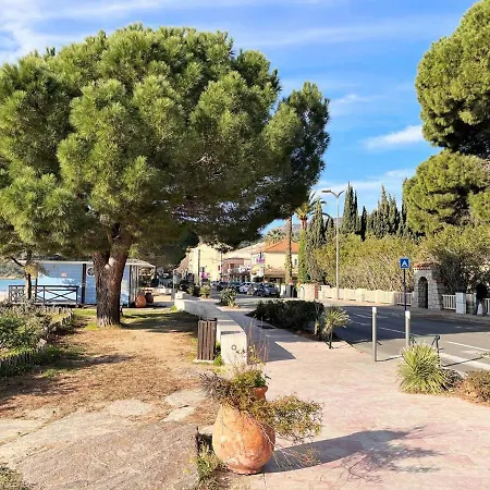 Le Lavandou, 3 Pieces, 5 Personnes - Fr-1-251-448 Apartment
